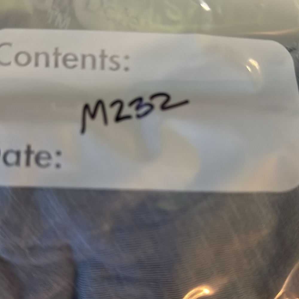 Felinas XL Tee - Picture 6 of 6